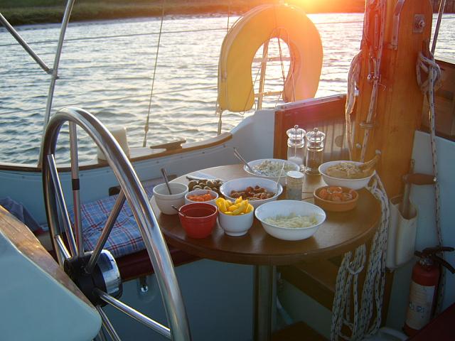 stardog cockpit table laid